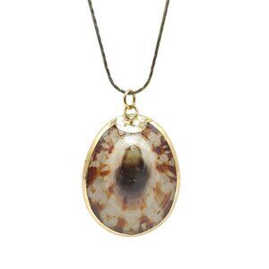 Natural Limpet Shell Pendant Necklace With Gold Finish Vintage